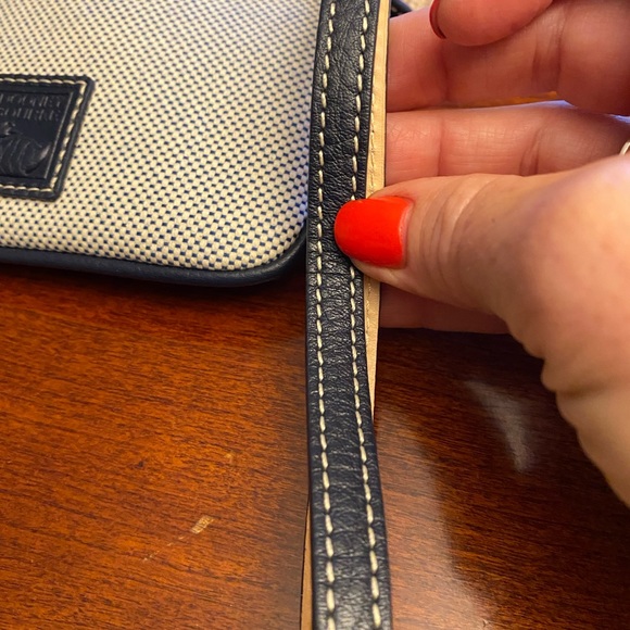 NWOT Dooney & Bourke  wristlet - Picture 6 of 11